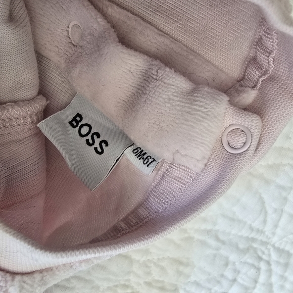 BOSS Velour Logo Footed Sleeper Footies Pajamas 6 Months - Pale Pink - Picture 5 of 9